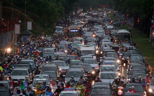 Vietnam commemorates traffic victims - ảnh 1